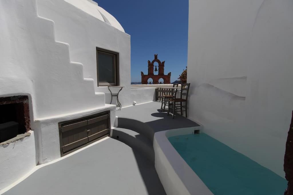Astrea Suites "Ostria Cave Villa-Outdoor Jacuzzi" Oia  Ngoại thất bức ảnh